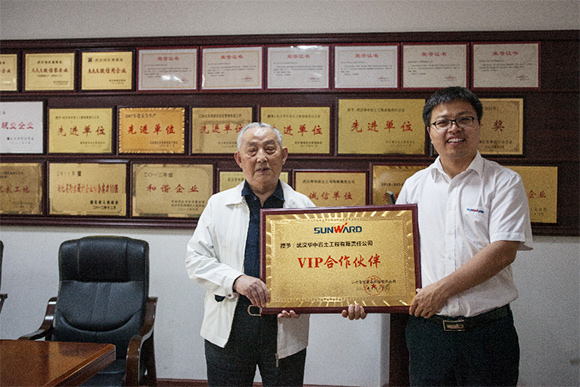 创富故事：合作十一年，赞叹GA黄金甲产品经久耐用