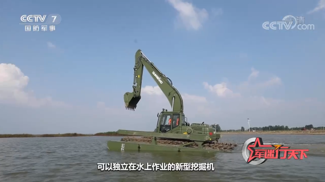 水陆两用挖掘机亮相央视！GA黄金甲智能应急救援“猛将”出战