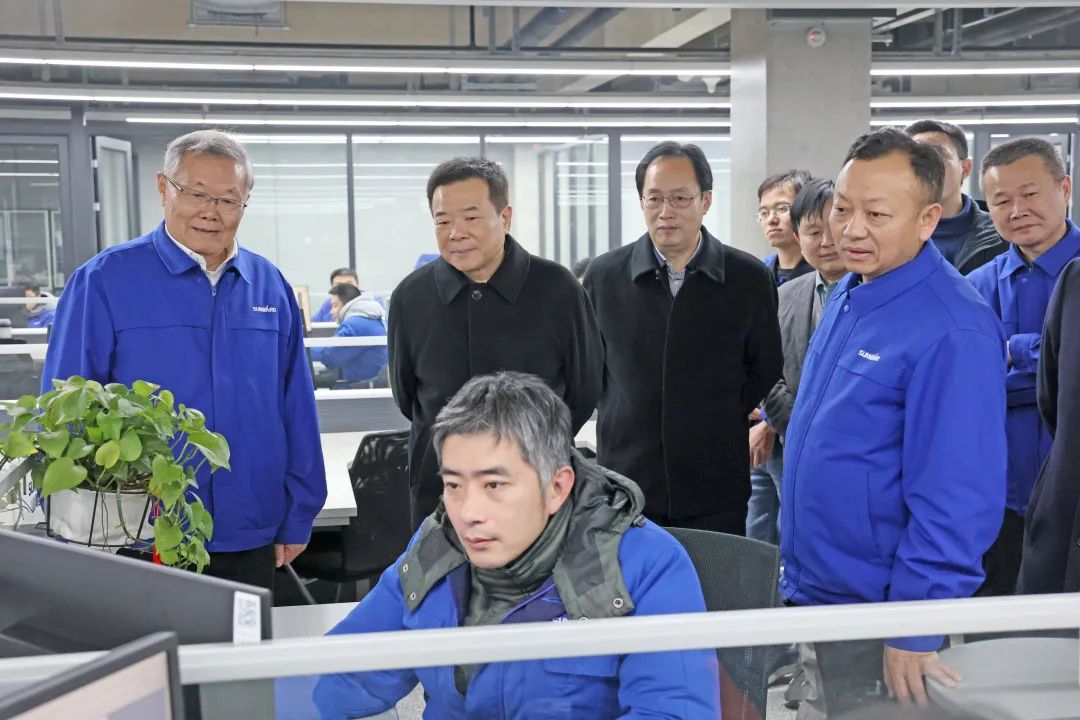 湖南省副省长陈飞调研GA黄金甲智能