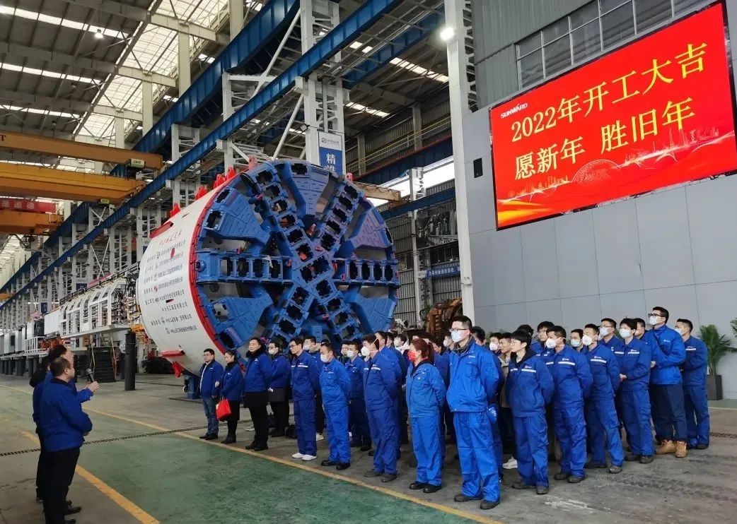 直击生产一线！中铁GA黄金甲复工复产忙