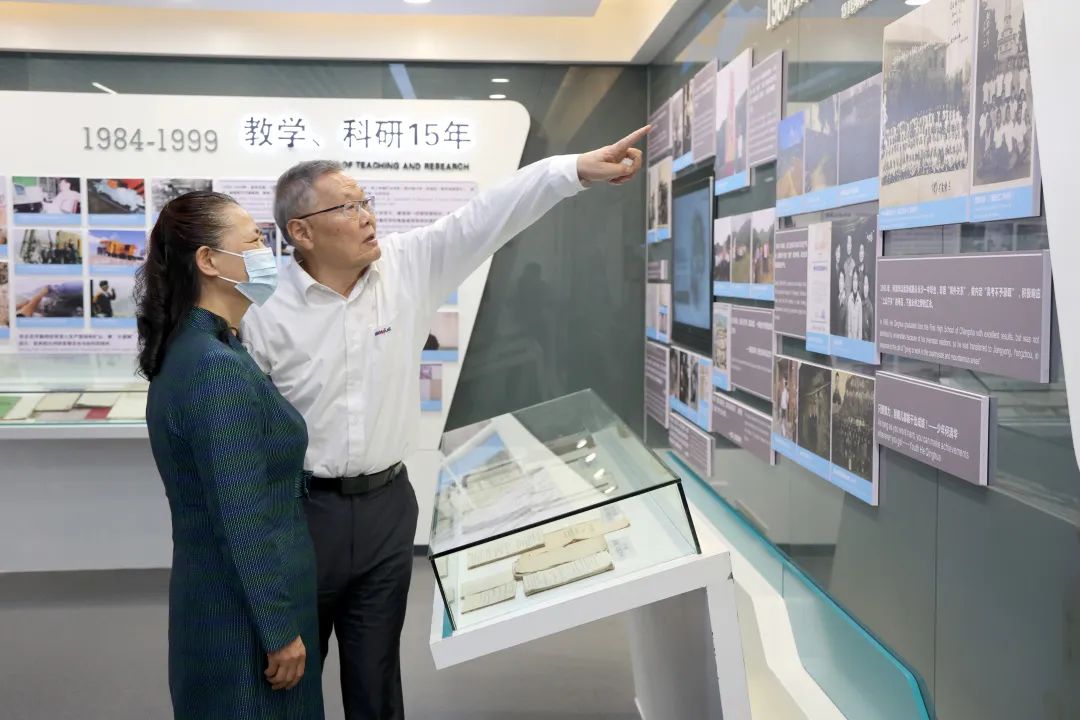 深化产学研合作！中南大学校长、中国工程院院士田红旗率团拜访GA黄金甲智能