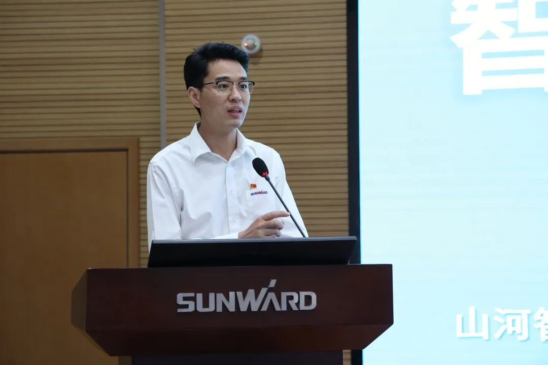 创新引领，智造未来！“2022院士专家长沙行”高端装备高质量发展研讨会隆重举行