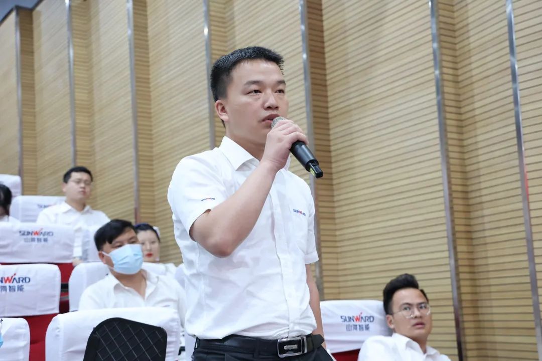 创新引领，智造未来！“2022院士专家长沙行”高端装备高质量发展研讨会隆重举行