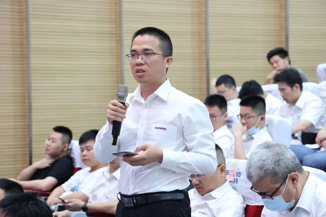 创新引领，智造未来！“2022院士专家长沙行”高端装备高质量发展研讨会隆重举行