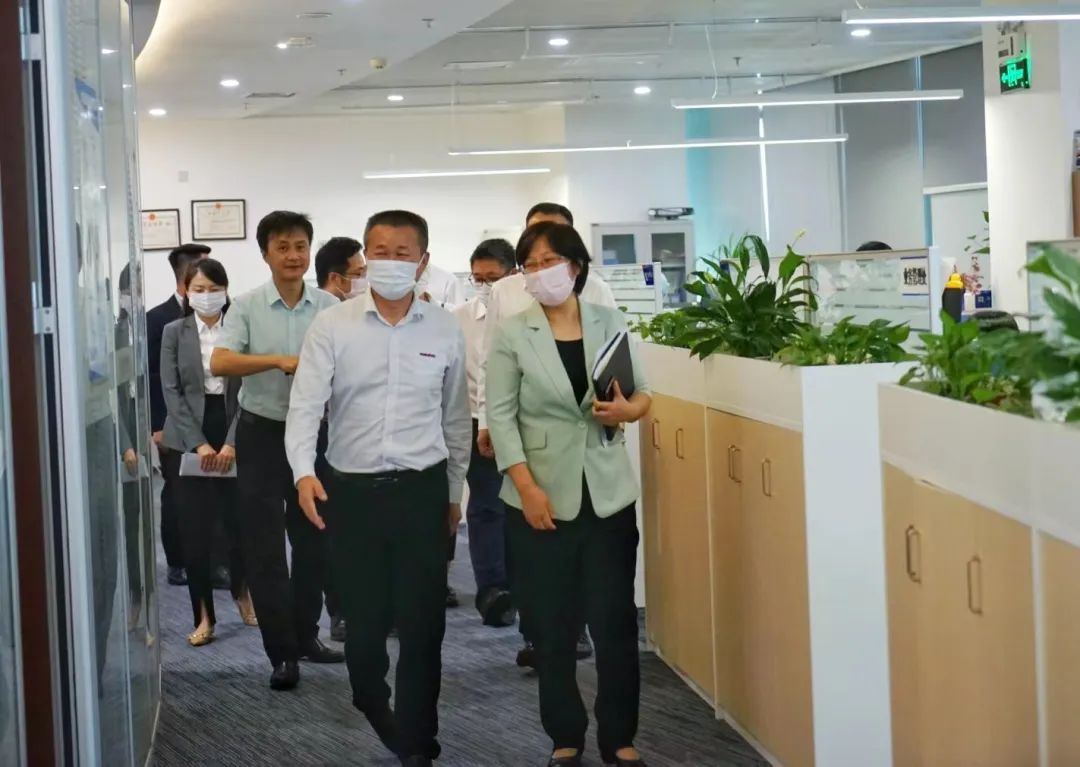 GA黄金甲智能总经理夏志宏带队赴中国信保湖南分公司拜访交流