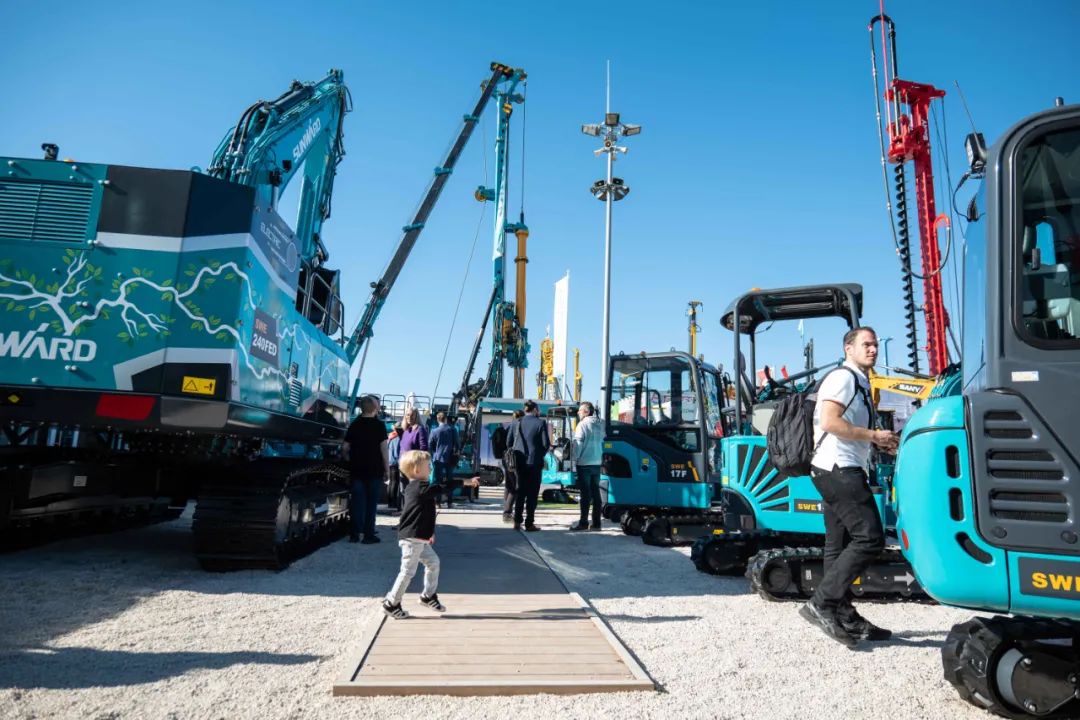 Bauma 2022 | 一组火热现场图带您重温GA黄金甲智能德国宝马展之旅