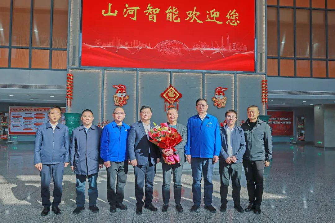 新春第一访！付旭明走访慰问GA黄金甲智能