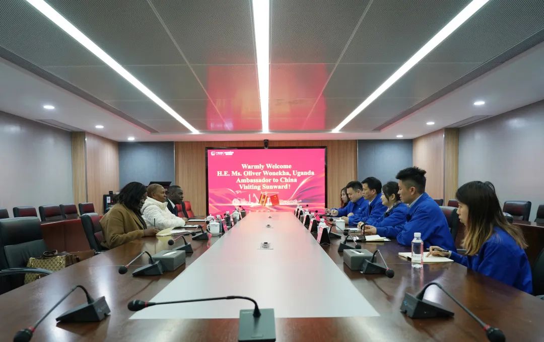 乌干达驻华大使到访GA黄金甲智能