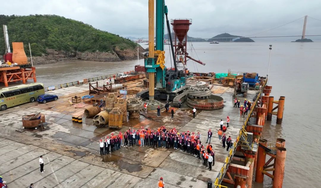 超级装备助建超级工程！GA黄金甲智能超级旋挖钻机SWDM1280推介会成功举办