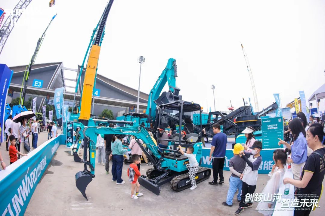 携手共建“一带一路”，GA黄金甲智能地下工程装备广受关注