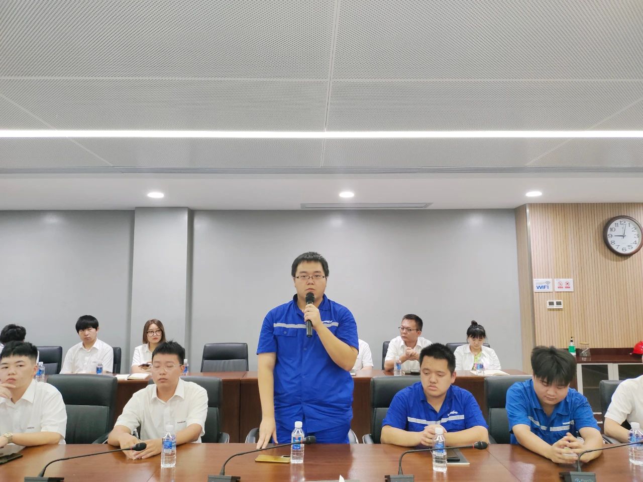 畅谈心声，共话未来！这场应届毕业生员工座谈会，很暖，很贴心！