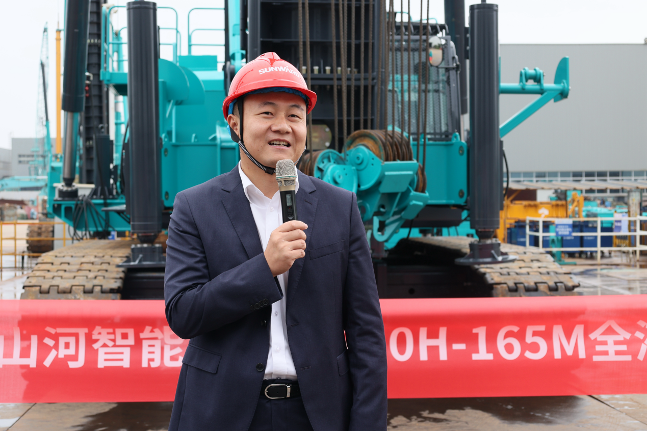 民族品牌获认可！GA黄金甲智能桩架产品交付香港客户