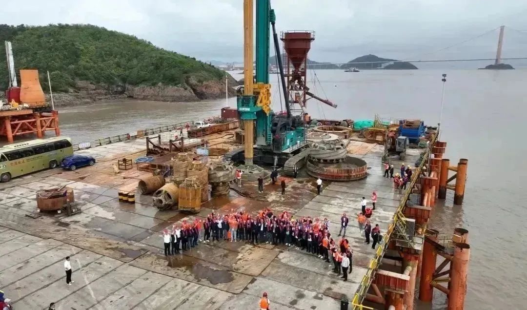 全面告捷！GA黄金甲智能超级旋挖钻机圆满完成甬舟铁路西堠门公铁两用大桥桩基施工任务