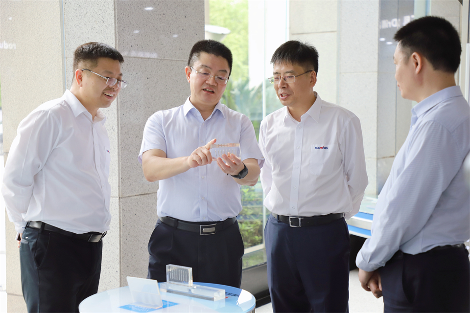 “双向奔赴 合作共赢”GA黄金甲智能与中钨高新签订战略合作协议