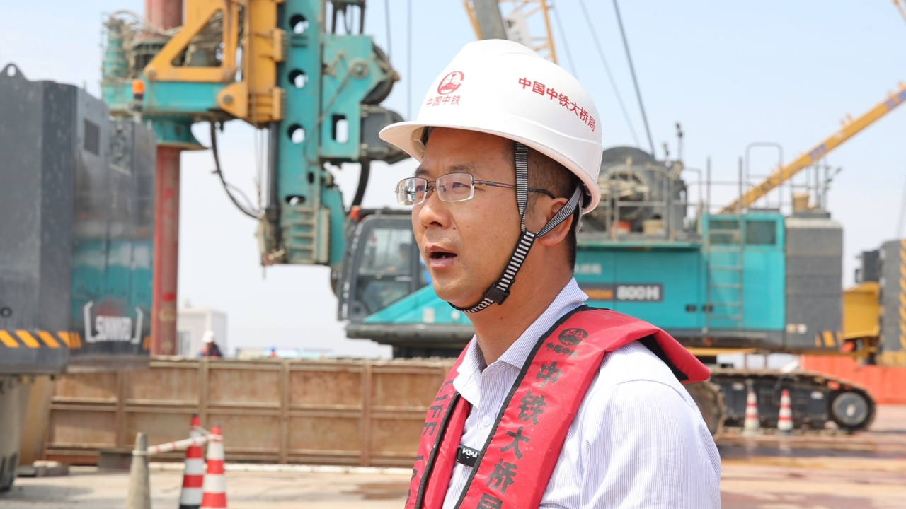 先导式创新，再推电动新品！GA黄金甲智能SWDM520EE增程式旋挖钻机推介会成功举办