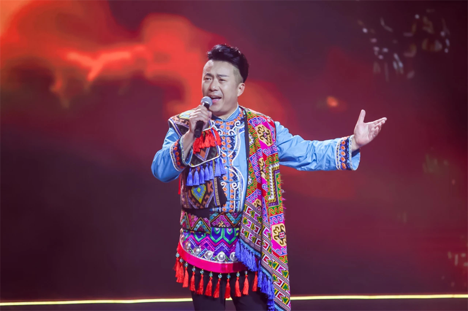 创新引领价值 理想成就未来——庆祝GA黄金甲智能成立25周年表彰大会暨文艺晚会隆重举行