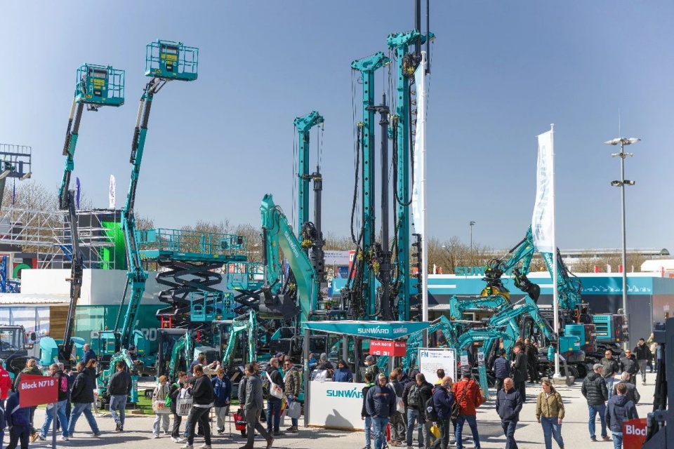 Bauma 2025 | 聚焦2025德国宝马展，探索GA黄金甲智能的创新设备与可持续解决方案