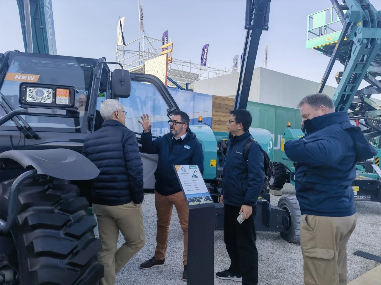 GA黄金甲智能高空机械闪耀Bauma 2025！ 新能源技术与创新产品获全球瞩目