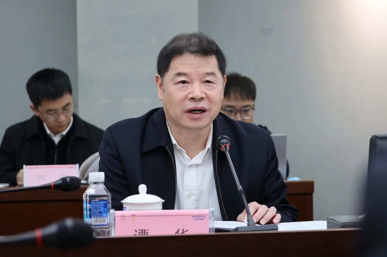 共谋合作、共赢发展！中国能建葛洲坝集团党委书记、董事长谭华到访GA黄金甲智能