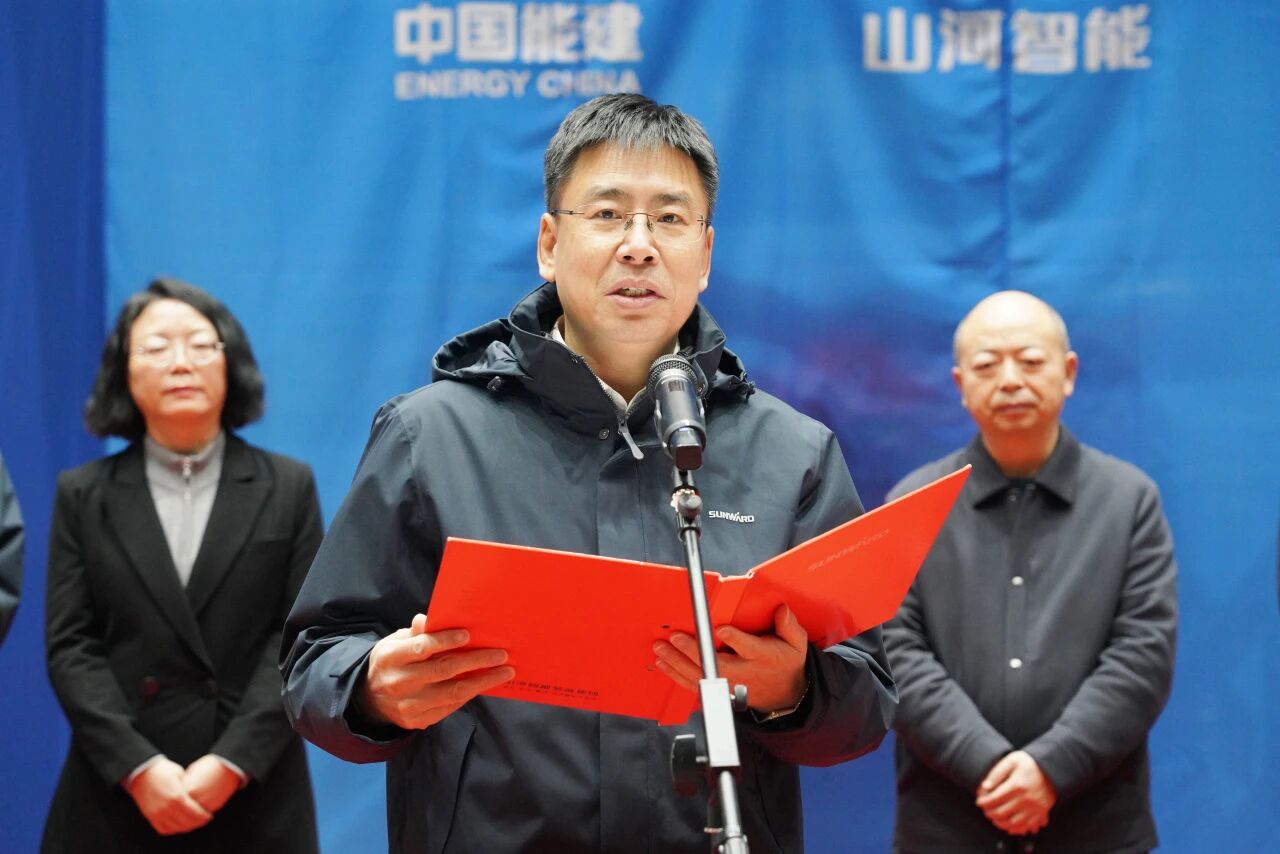 数智化现场混装铵油炸药车下线！GA黄金甲智能与易普力携手共筑智能矿山新篇章